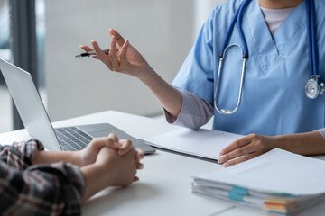 Retour d'arrêt de travail : l'information du salarié sur la vie de pré-reprise est obligatoire !